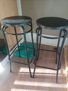 Chaises hautes noires Ikea