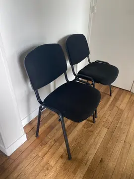 Deux chaises de bureau