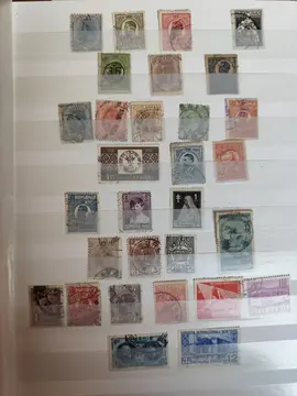 lot unique vieux timbres Romania