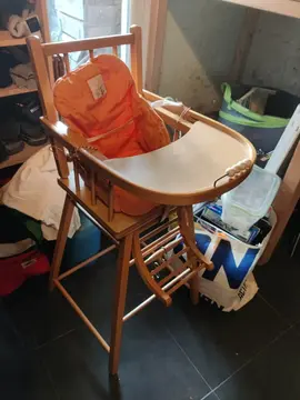 chaise bébé en bois
