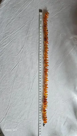 Collier résine ambre