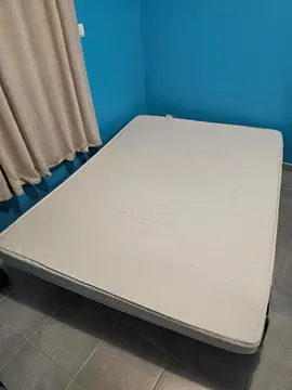Sommier et matelas