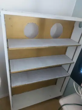 étagères sur pieds