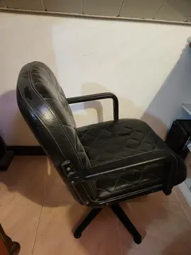 donne chaise de bureau