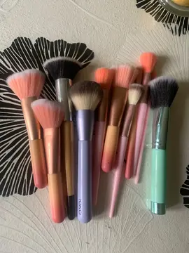 lot pinceau maquillage