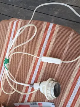 fil électrique pour lampe