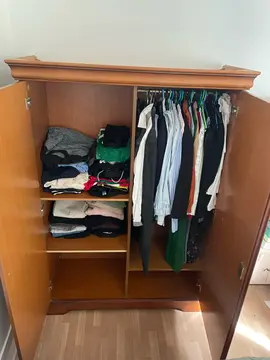 grande armoire en bois