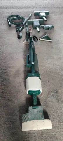 Aspirateur Vorwerk avec accessoires