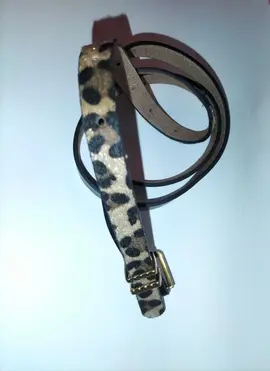 ceinture cuir Léopard pour jean 👖 ou robe 👗 Maron jamais porté longueur 1,12 M et largeur 1 CM