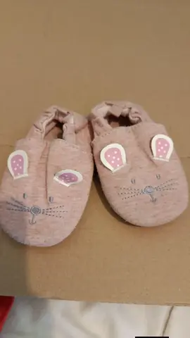 chaussons bébé