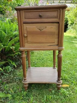 Table chevet ancienne