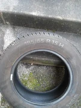 2 pneus 185/65 R15H