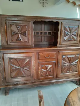 Buffet style basque bon état