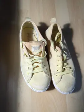 baskets fila jaunes taille 37