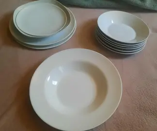 lot assiettes diverses