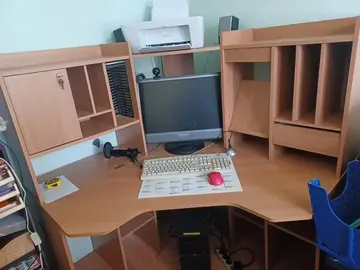 meuble d'angle de bureau