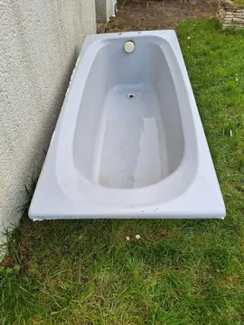 baignoire en fibre synthetique grise