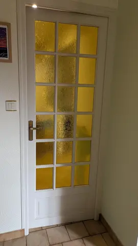 porte intérieure en bois