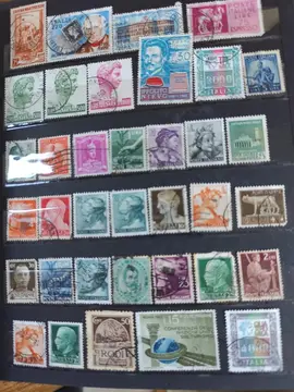 2 pages timbres Italie