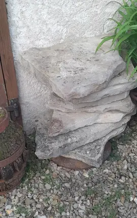 Dalles de pierre calcaire