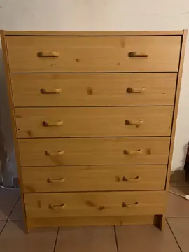 Meuble à tiroirs bois clair