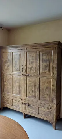 Buffet indien en bois massif