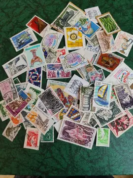 gros lot unique divers timbres Français