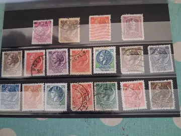 Timbres joli lot ITALIE