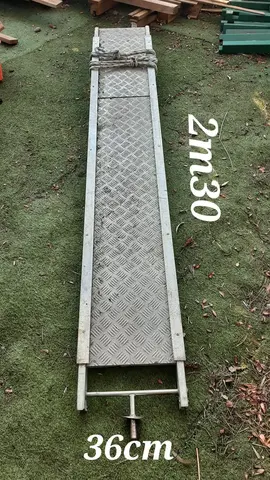 passerelle pour bateau