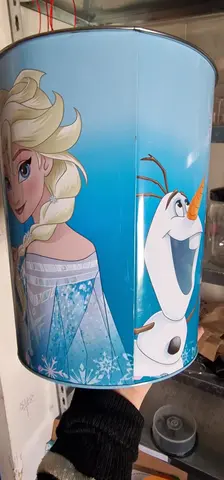 poubelle reine des neiges
