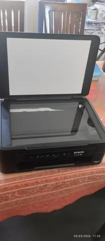 imprimante jet d'encre Epson xp-2105 en panne (bien lire l'annonce)