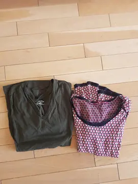 2 tshirts taille S