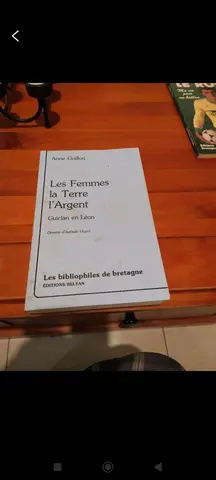 livre Anne guillou sur le Léon