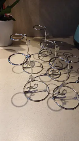 bougeoirs ou supports fleurs