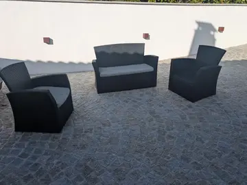 Salon de jardin en résine sans table