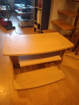 Meuble télé à roulettes