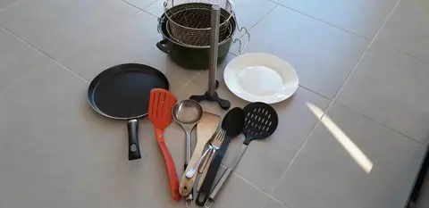 ustensiles de cuisine divers