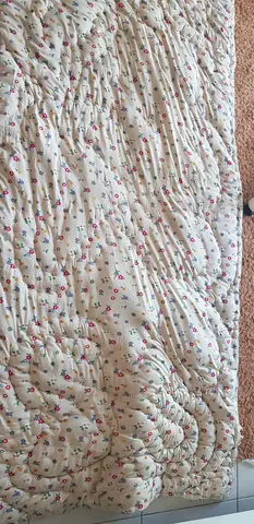 Long tapis de sol/matelas fin fleuri