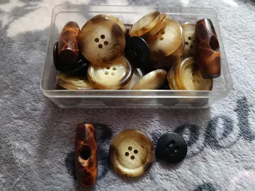 lot de boutons