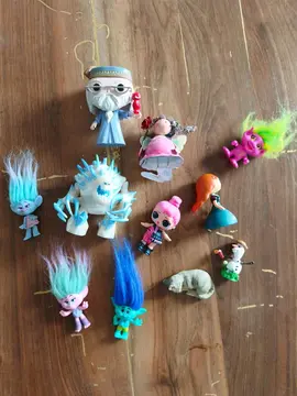 lot jouets figurines