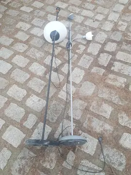 lampe à pied cassées