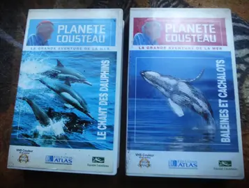 2 VHS "Planète Cousteau"
