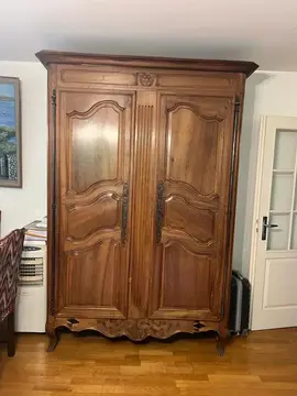 ARMOIRE RUSTIQUE
