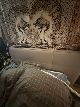 Sommier tapissier SANS LE MATELAS