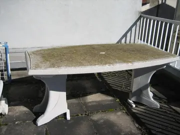 salon de jardin en plastique blanc