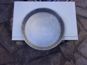 Ancien moule à tarte en métal - Diamètre 30 cm Hauteur 3,5 cm