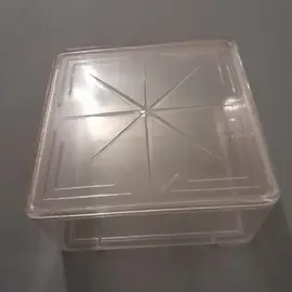 boite en plastique rigide