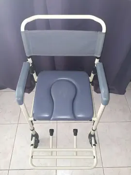 chaise toilette , douche