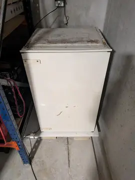 Congélateur Meuble hauteur 85 par profondeur 55 par largeur 60 cm