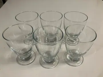 Six verres